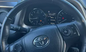 Toyota RAV4 2019 года за 16 000 000 тг. в Астана фото 4