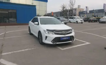 Toyota Camry 2015 года за 11 000 000 тг. в Алматы фото 2