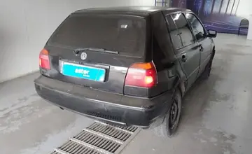 Volkswagen Golf 1996 года за 850 000 тг. в Павлодар