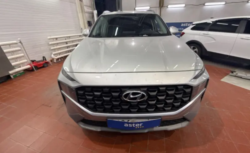 Hyundai Santa Fe 2023 года за 16 500 000 тг. в Астана фото 2