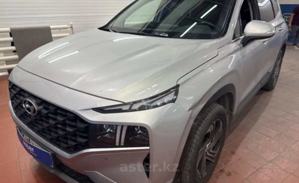 Hyundai Santa Fe 2023 года за 16 500 000 тг. в Астана