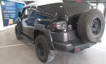 Toyota FJ Cruiser 2015 года за 17 000 000 тг. в Астана фото 4