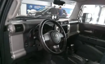 Toyota FJ Cruiser 2015 года за 17 000 000 тг. в Астана фото 5