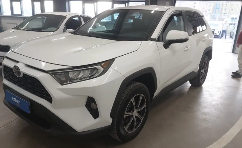Toyota RAV4 2022 года за 15 000 000 тг. в Астана