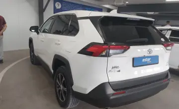 Toyota RAV4 2022 года за 15 000 000 тг. в Астана фото 4