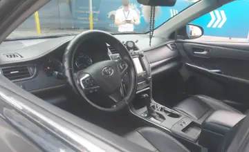 Toyota Camry 2016 года за 9 000 000 тг. в Алматы фото 5