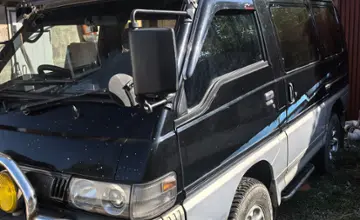 Mitsubishi Delica 1997 года за 3 500 000 тг. в Алматы фото 1