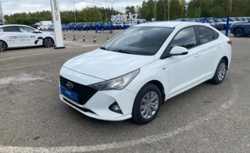 Hyundai Accent 2020 года за 6 500 000 тг. в Усть-Каменогорск