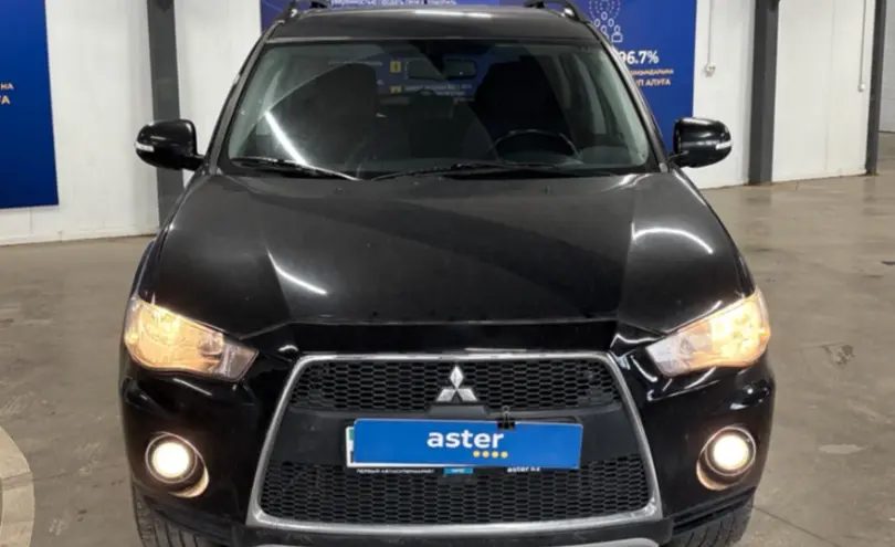 Mitsubishi Outlander 2012 года за 7 000 000 тг. в Астана фото 2