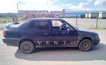 Volkswagen Vento 1994 года за 500 000 тг. в Петропавловск фото 4