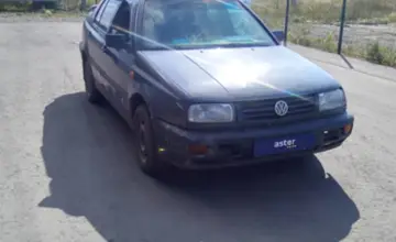 Volkswagen Vento 1994 года за 500 000 тг. в Петропавловск фото 3