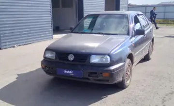 Volkswagen Vento 1994 года за 500 000 тг. в Петропавловск фото 1