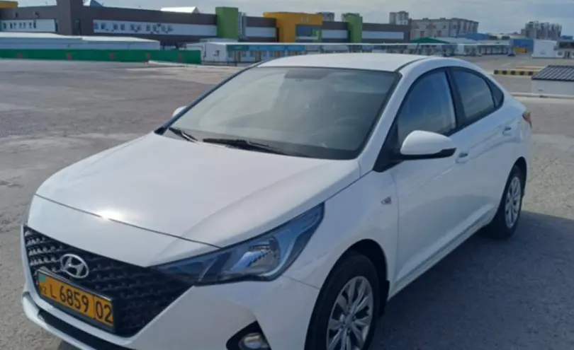 Hyundai Accent 2022 года за 7 500 000 тг. в Караганда