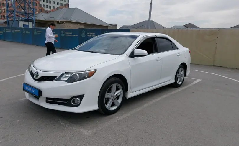 Toyota Camry 2013 года за 8 500 000 тг. в Шымкент
