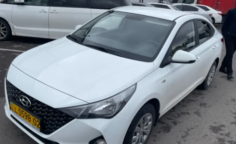Hyundai Accent 2020 года за 6 000 000 тг. в Астана