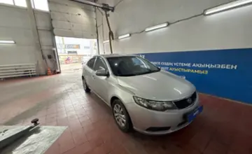 Kia Cerato 2010 года за 3 000 000 тг. в Астана фото 3
