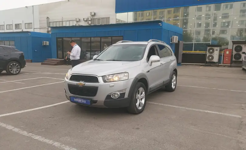 Chevrolet Captiva 2013 года за 7 300 000 тг. в Алматы