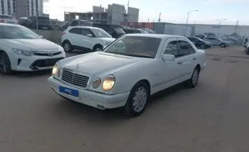 Mercedes-Benz E-Класс 1997 года за 1 700 000 тг. в Астана фото 1