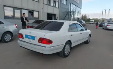 Mercedes-Benz E-Класс 1997 года за 1 700 000 тг. в Астана фото 3