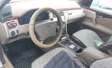 Mercedes-Benz E-Класс 1997 года за 1 700 000 тг. в Астана фото 5