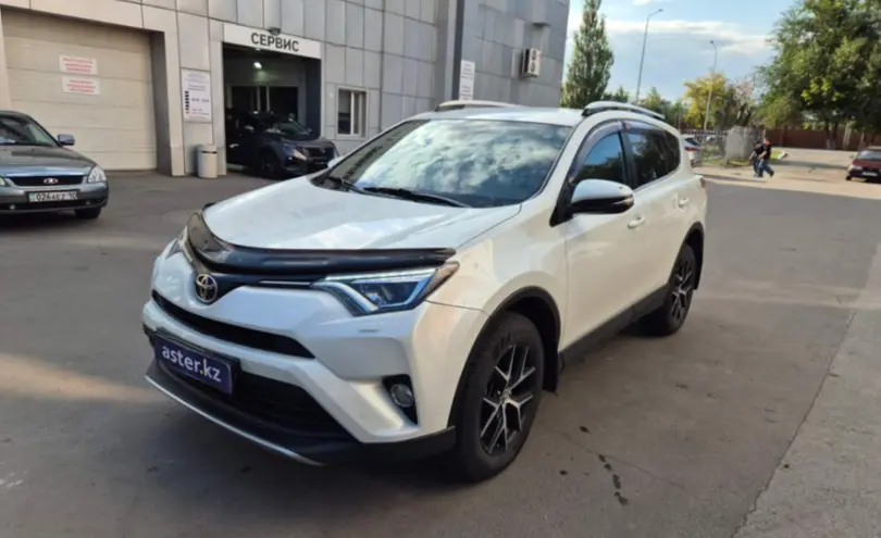 Toyota RAV4 2018 года за 10 000 000 тг. в Костанай
