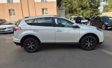Toyota RAV4 2018 года за 10 000 000 тг. в Костанай фото 4