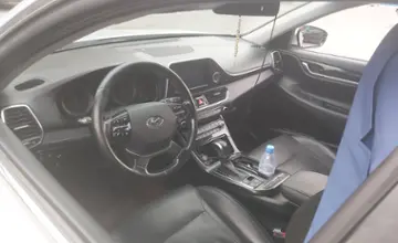 Hyundai Grandeur 2018 года за 11 000 000 тг. в Алматы фото 5