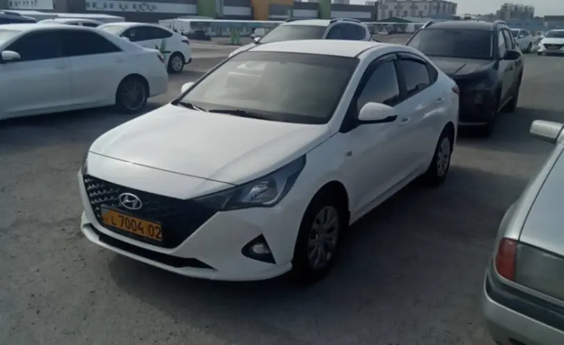 Hyundai Accent 2022 года за 8 000 000 тг. в Караганда