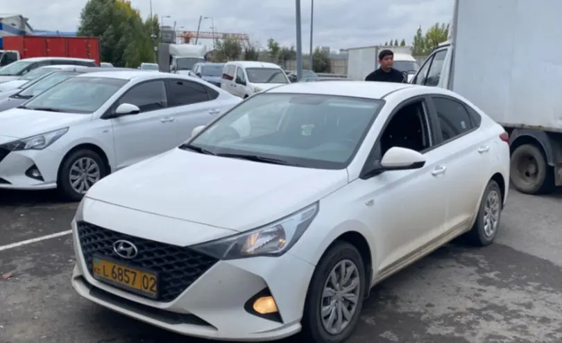 Hyundai Accent 2022 года за 6 000 000 тг. в Астана