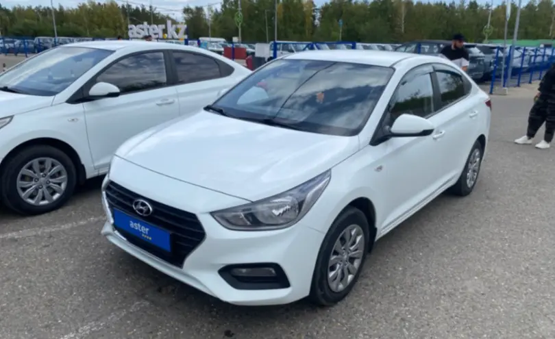 Hyundai Solaris 2019 года за 5 500 000 тг. в Усть-Каменогорск