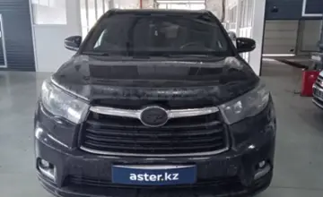 Toyota Highlander 2014 года за 15 000 000 тг. в Петропавловск фото 2