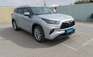 Toyota Highlander 2020 года за 27 000 000 тг. в Шымкент фото 2