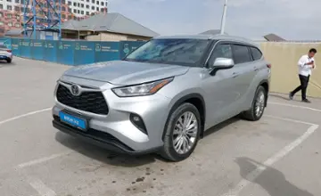 Toyota Highlander 2020 года за 27 000 000 тг. в Шымкент фото 1