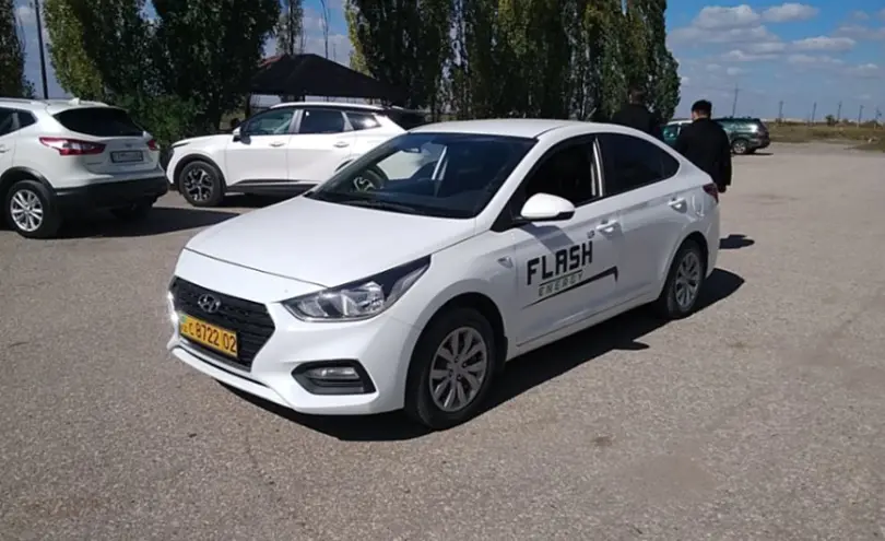 Hyundai Solaris 2019 года за 8 000 000 тг. в Актобе