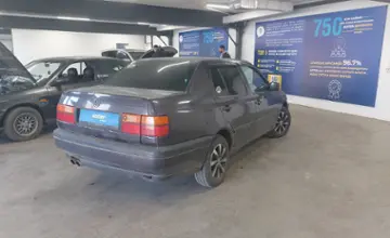 Volkswagen Vento 1993 года за 1 200 000 тг. в Астана фото 3