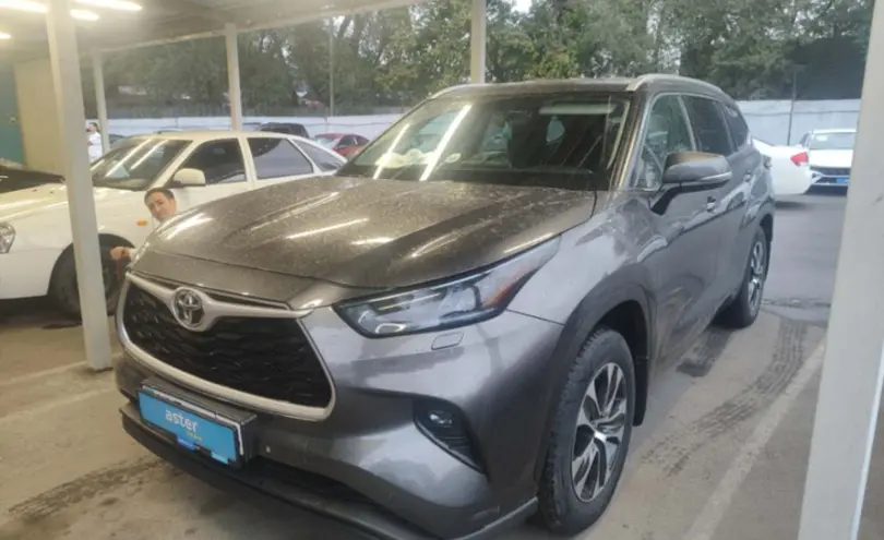 Toyota Highlander 2020 года за 19 000 000 тг. в Алматы
