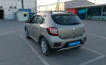 Renault Sandero 2015 года за 3 200 000 тг. в Шымкент фото 4