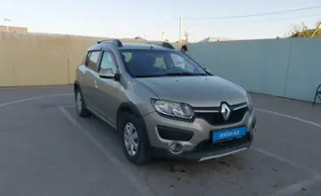 Renault Sandero 2015 года за 3 200 000 тг. в Шымкент фото 2