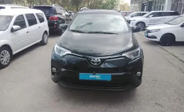 Toyota RAV4 2016 года за 11 200 000 тг. в Актобе фото 2