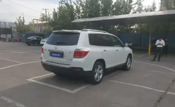 Toyota Highlander 2012 года за 13 500 000 тг. в Алматы фото 3