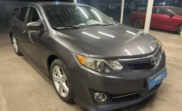 Toyota Camry 2014 года за 9 500 000 тг. в Алматы фото 3