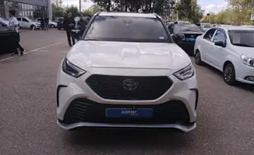 Toyota Highlander 2021 года за 30 000 000 тг. в Актобе фото 2