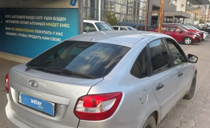 LADA (ВАЗ) Granta 2015 года за 2 500 000 тг. в Караганда фото 5