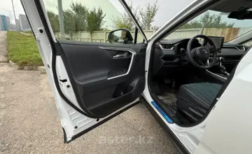 Toyota RAV4 2023 года за 18 750 000 тг. в Усть-Каменогорск фото 3