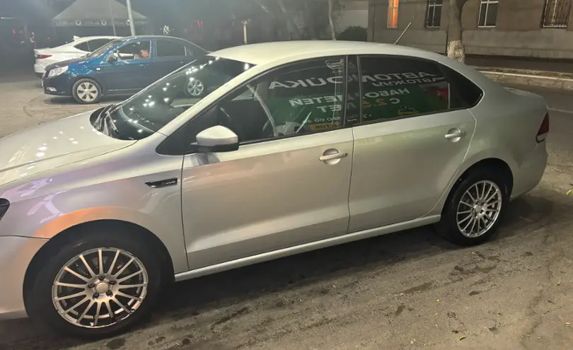 Volkswagen Polo 2016 года за 5 500 000 тг. в Шымкент