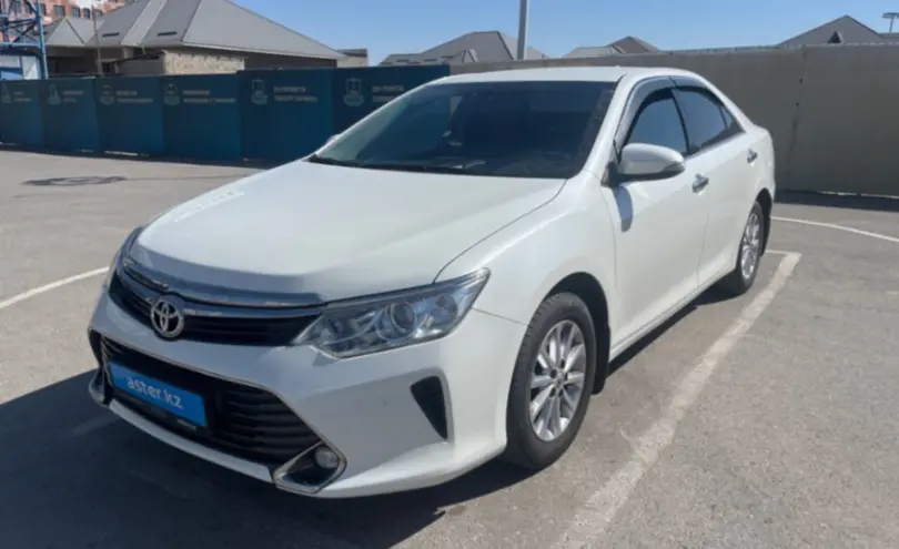 Toyota Camry 2017 года за 11 000 000 тг. в Шымкент