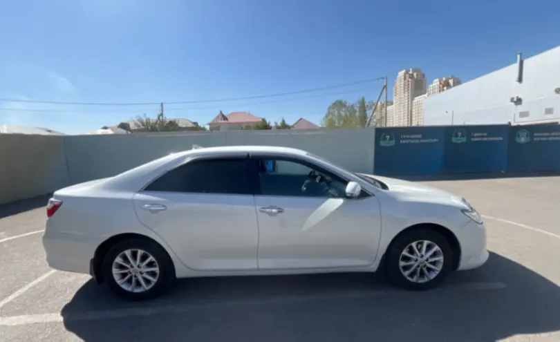 Toyota Camry 2017 года за 11 000 000 тг. в Шымкент фото 4