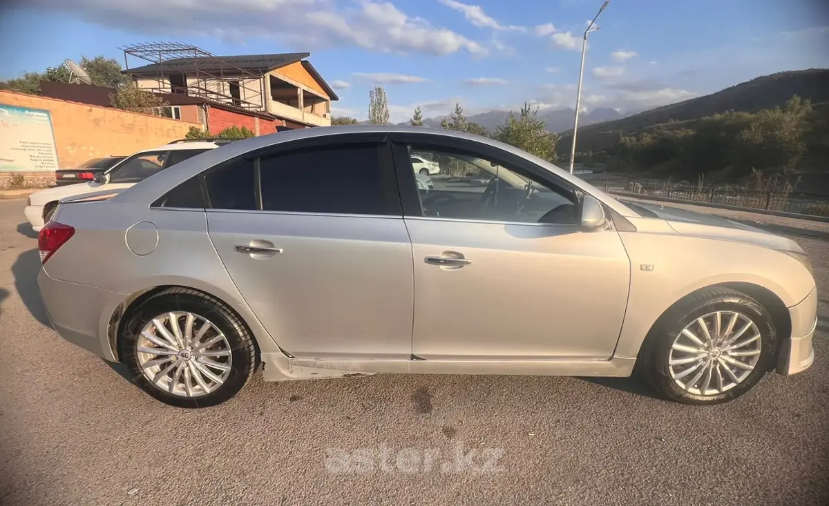 Купить Chevrolet Cruze 2012 года в Алматы, цена 4200000 тенге. Продажа Chevrolet Cruze в Алматы - Aster.kz. №c1237646 Chevrolet Cruze 2012 года за 4 200 000 тг. в Алматы - фото 2