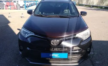 Toyota RAV4 2018 года за 11 500 000 тг. в Усть-Каменогорск фото 2