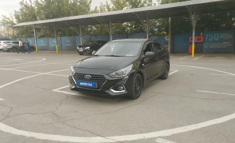 Hyundai Accent 2018 года за 8 000 000 тг. в Алматы